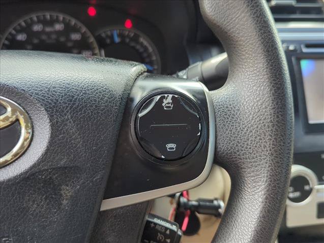 Used 2012 Toyota Camry LE FWD image 16