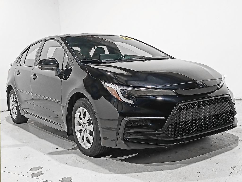 Used 2026 Toyota Corolla XSE w/ Body Protection Package (TMS) FWD image 33