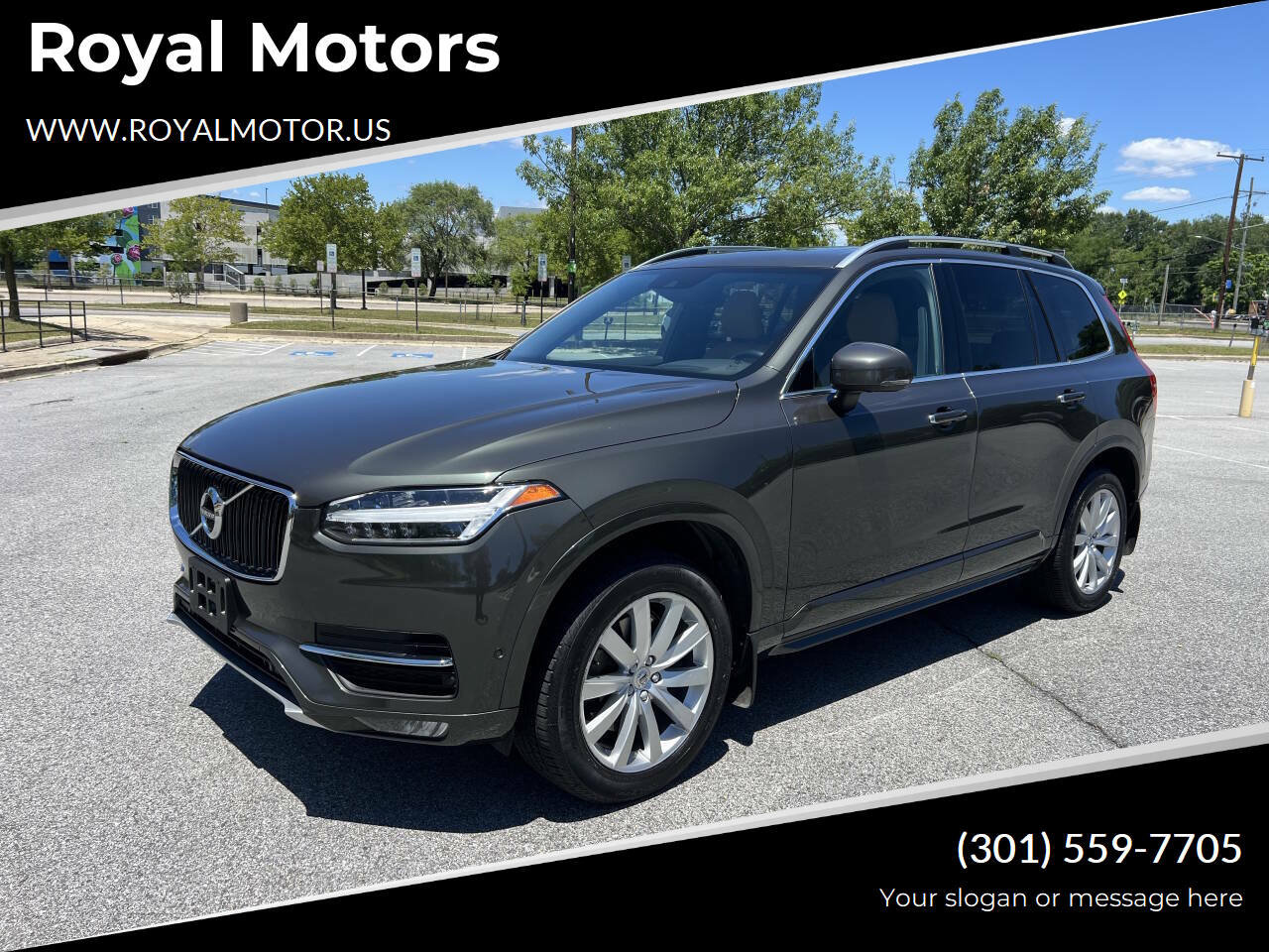 Used 2018 Volvo XC90 T6 Momentum w/ Convenience Package AWD/4WD image 1