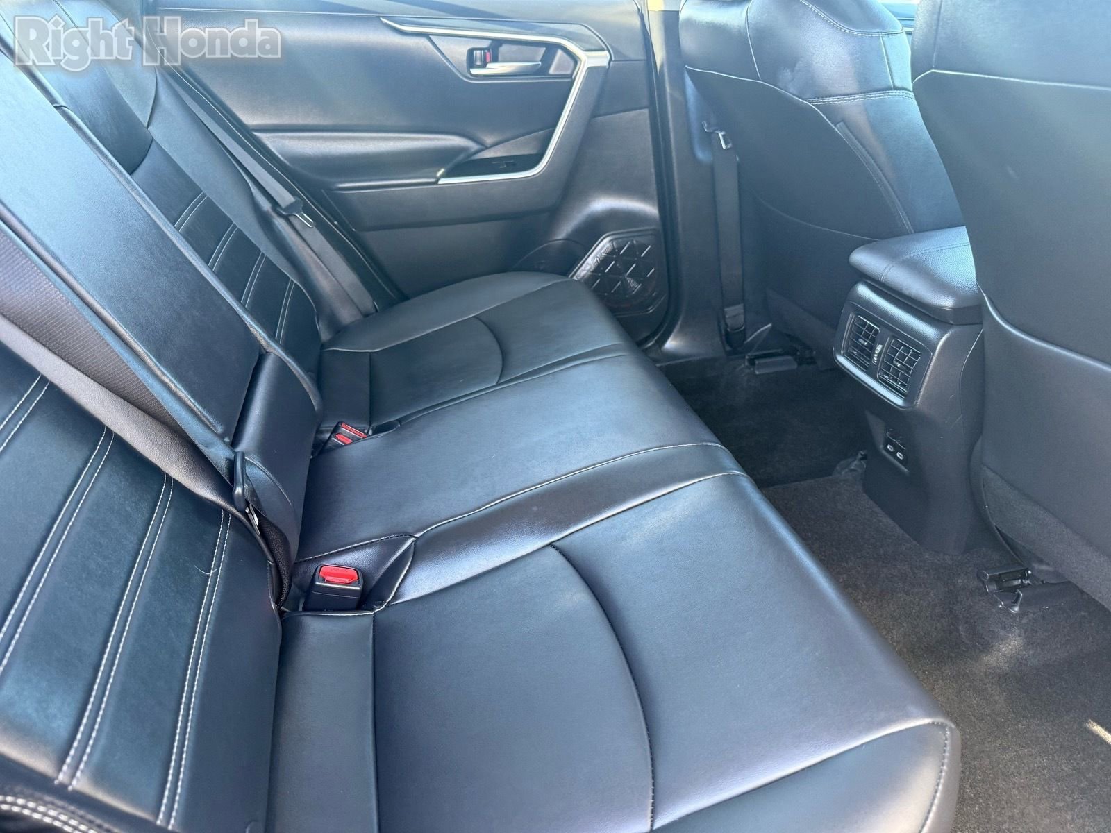 Used 2024 Toyota RAV4 XLE Premium w/ Weather Package image 28