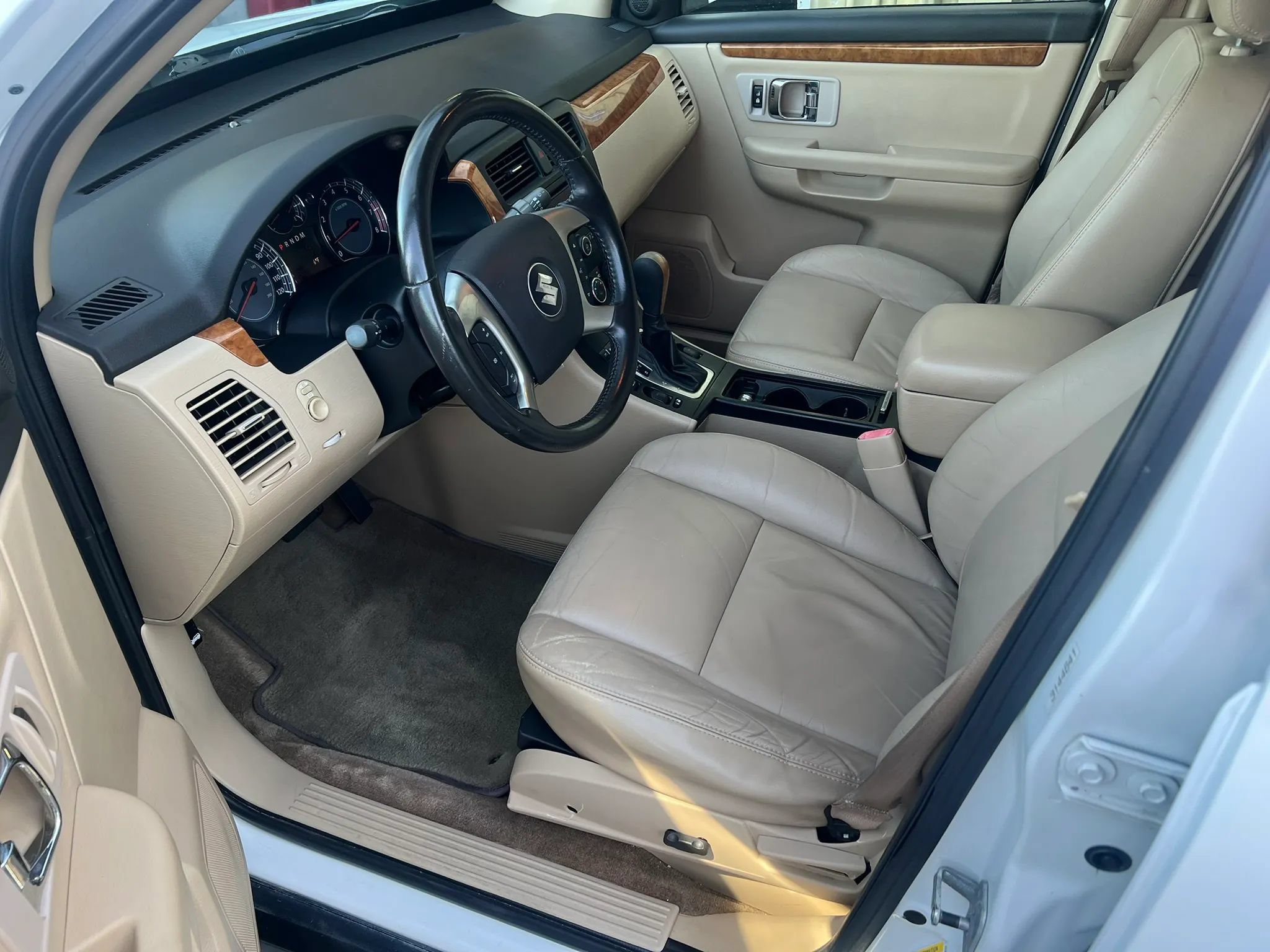 Used 2007 Suzuki XL7 Luxury FWD image 6