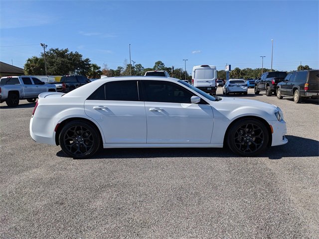 Used 2020 Chrysler 300 S w/ 300S Premium Group image 2