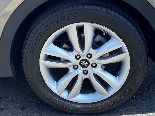 Used 2016 Hyundai Santa Fe Sport 2.0T w/ Option Group 05 FWD image 29