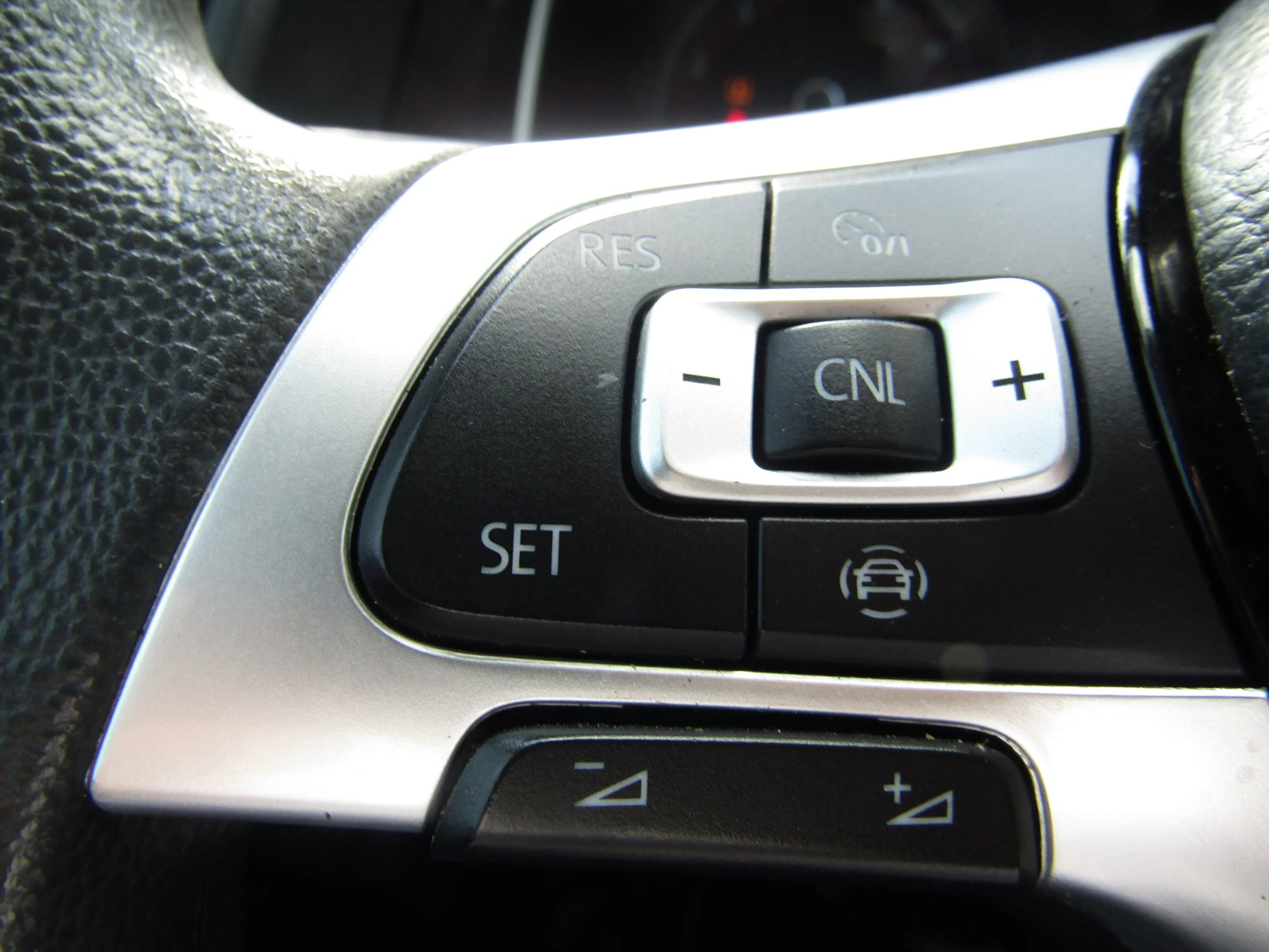 Used 2019 Volkswagen Jetta S w/ Driver Assistance Package FWD image 22