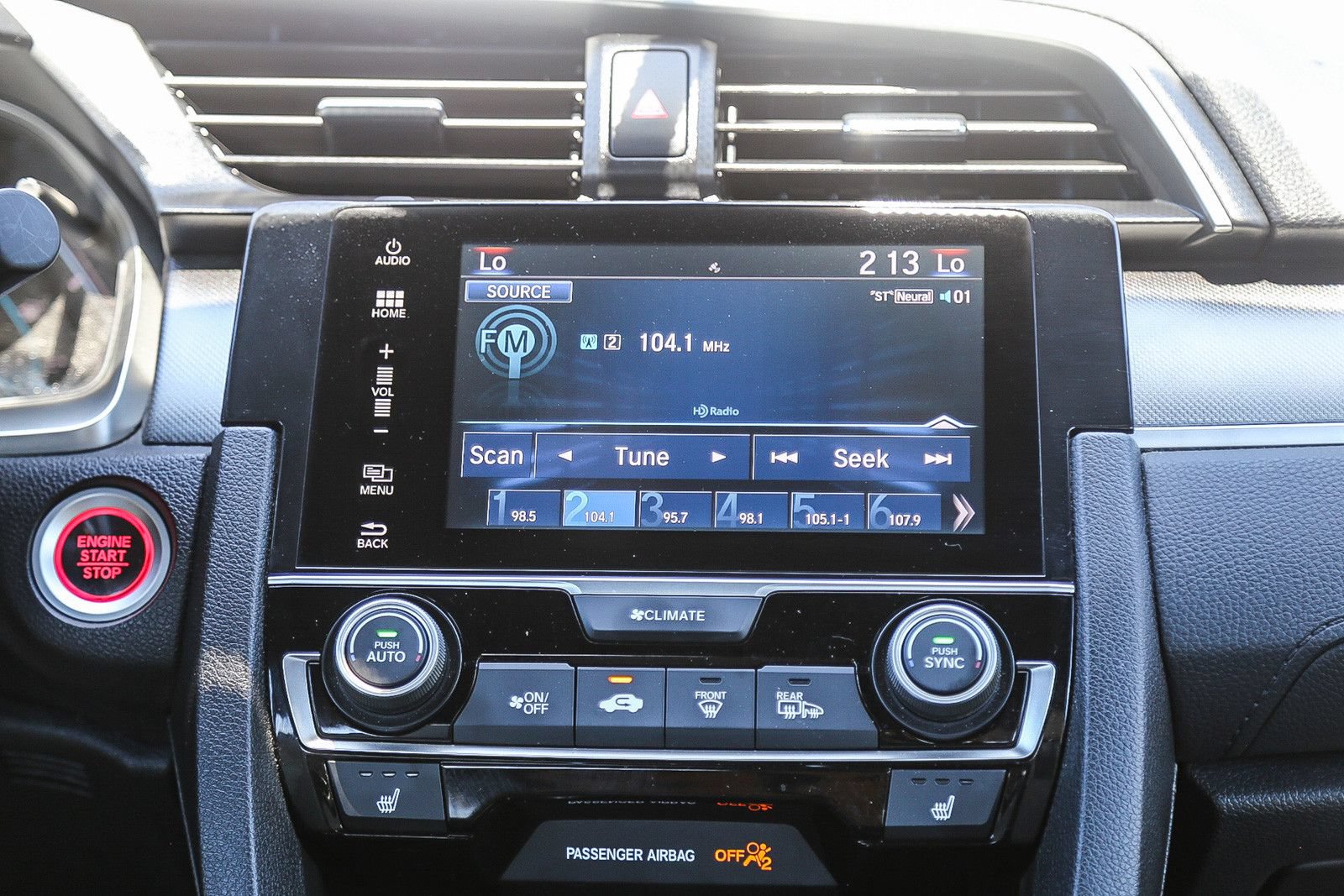 Used 2018 Honda Civic EX-T image 12