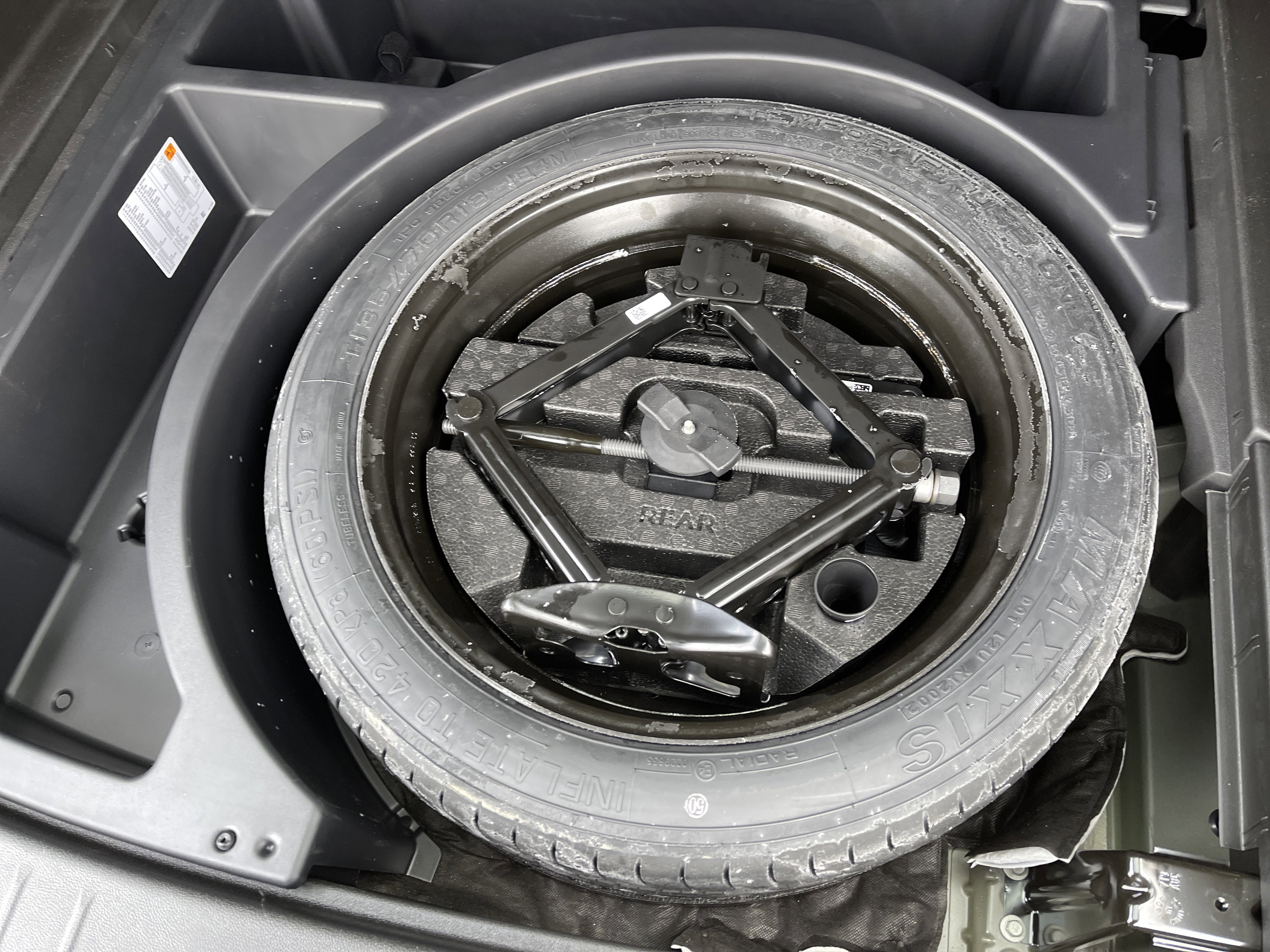 Used 2023 Chevrolet Blazer LT image 38