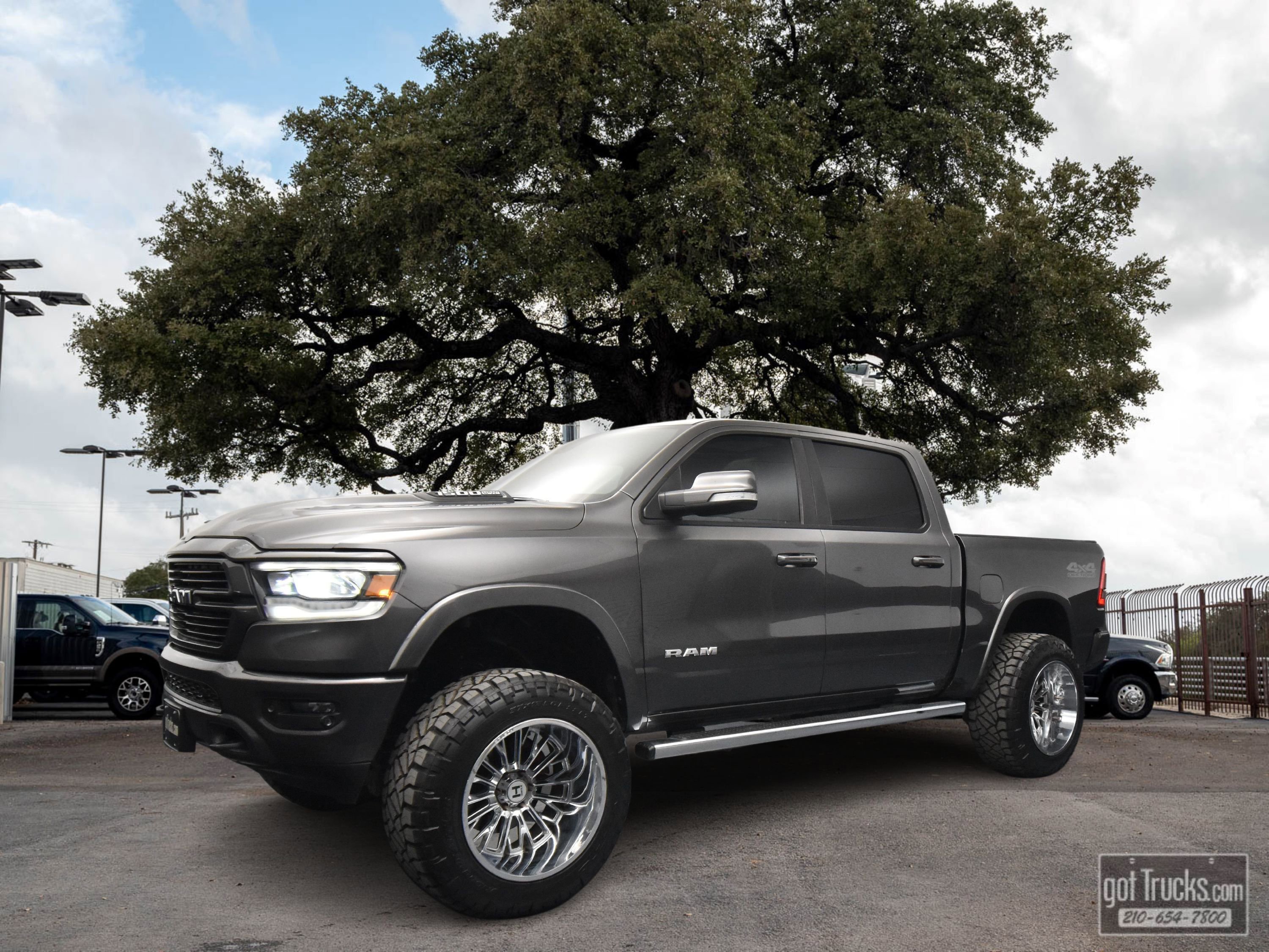 Used 2020 RAM 1500 Laramie w/ Sport Appearance Package