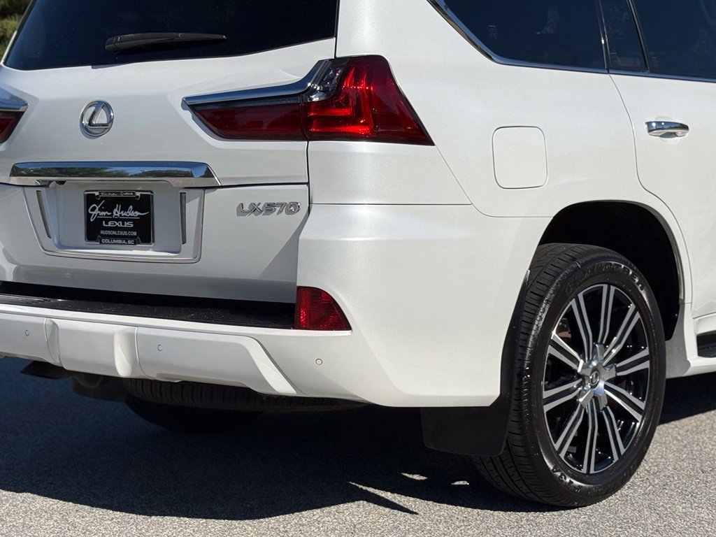 Certified 2020 Lexus LX 570 4WD w/ Luxury Package image 16