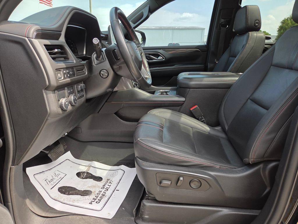 Used 2023 Chevrolet Tahoe RST w/ Sport Performance Package RWD image 30