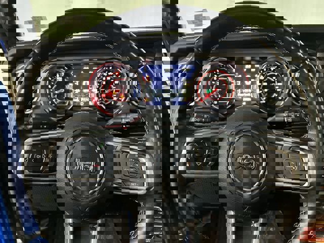 Used 2022 Jeep Gladiator Rubicon w/ Cold Weather Group image 11