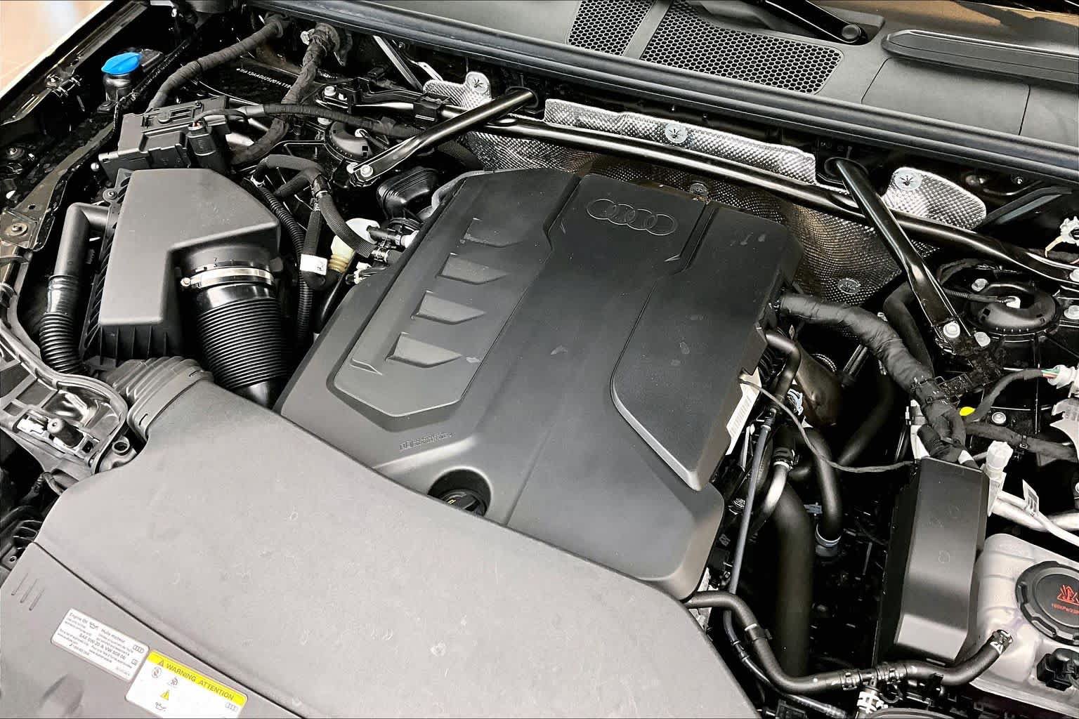 Certified 2025 Audi Q5 Prestige AWD/4WD image 31