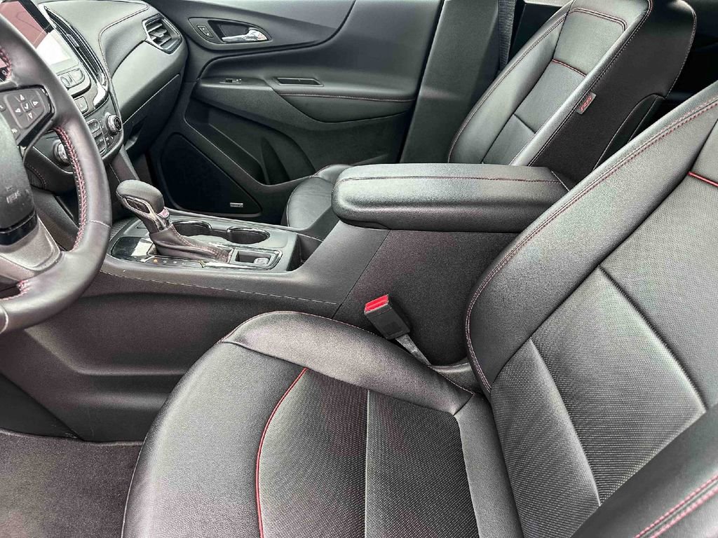 Certified 2022 Chevrolet Equinox RS w/ RS Leather Package image 13