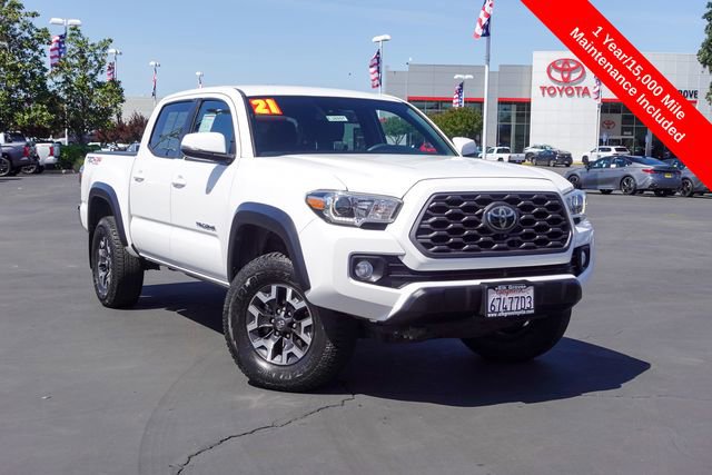 Certified 2021 Toyota Tacoma TRD Off-Road image 2