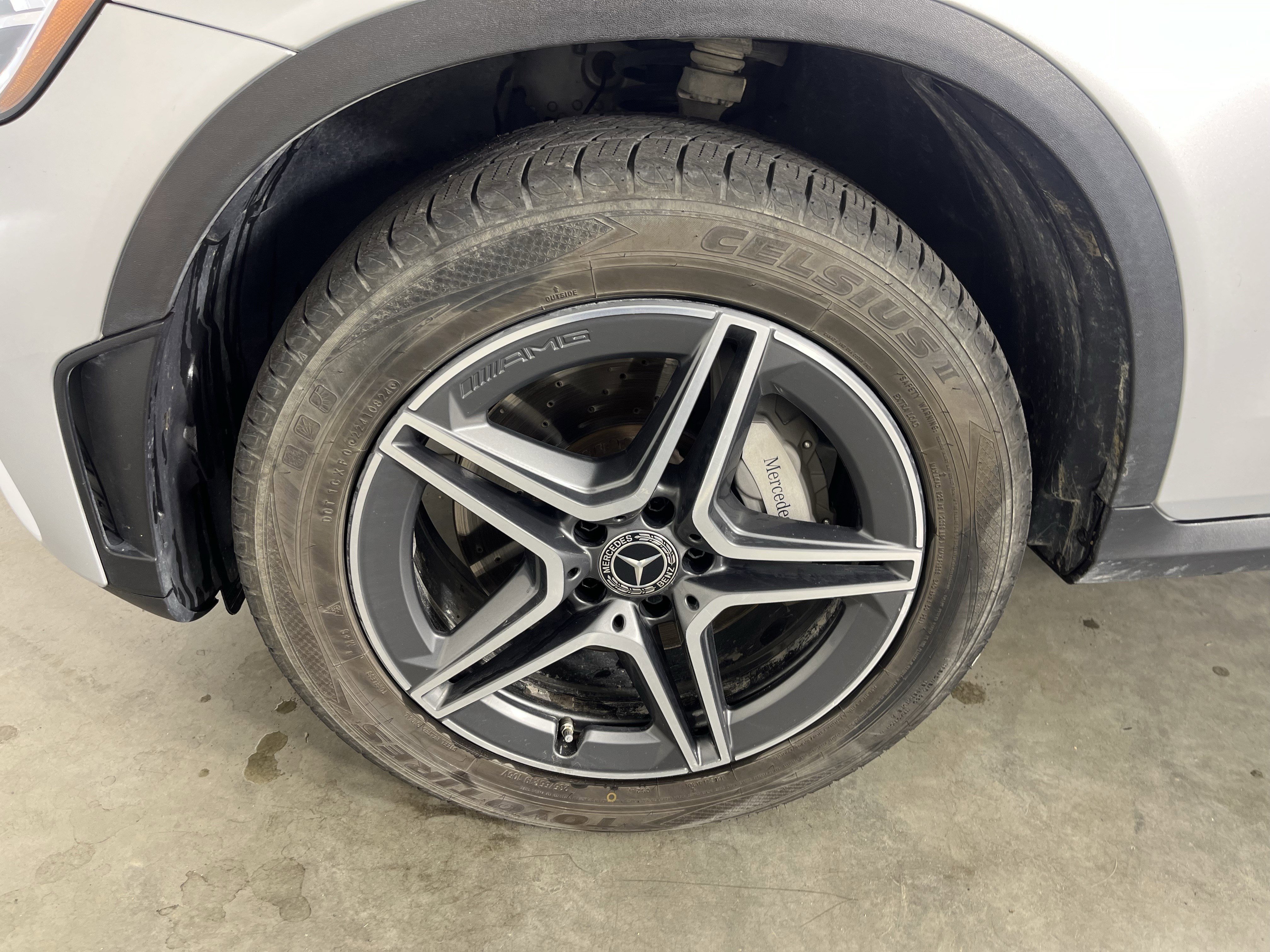 Used 2020 Mercedes-Benz GLC 300 4MATIC image 24