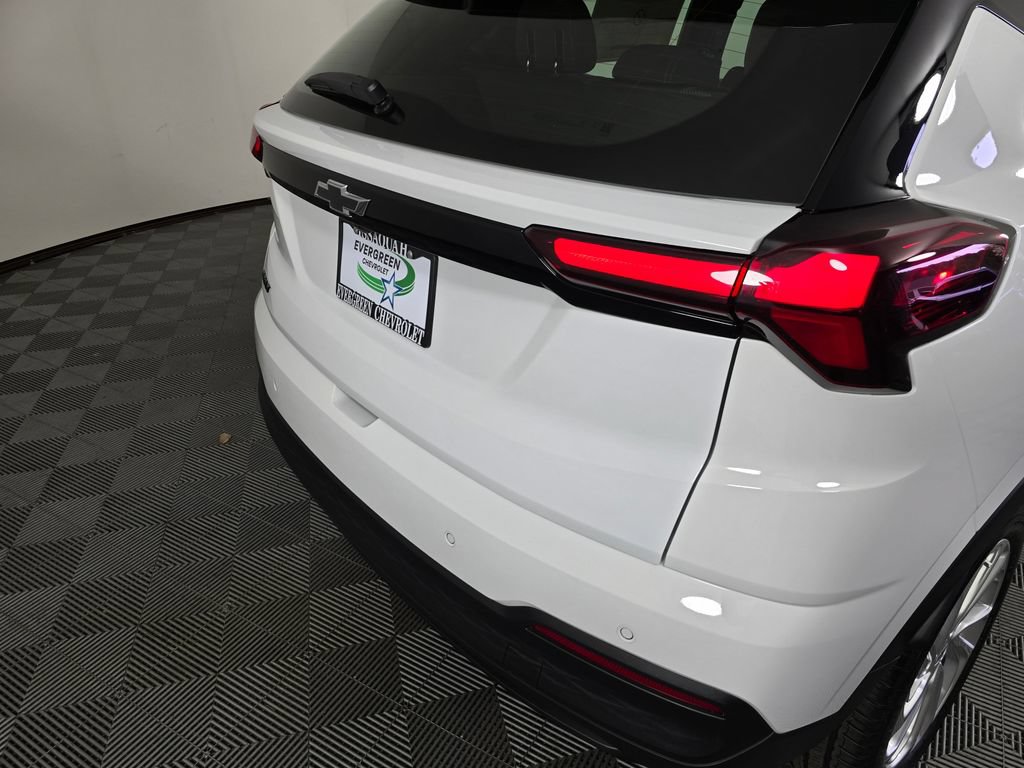 New 2027 Chevrolet Bolt LT w/ Comfort Package FWD image 15
