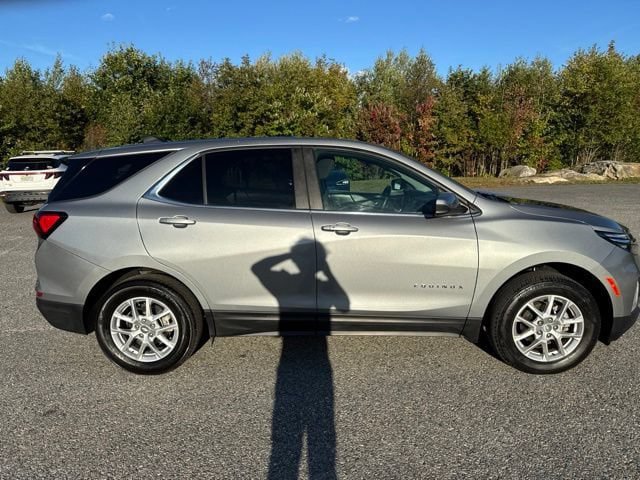 Used 2024 Chevrolet Equinox LT AWD/4WD image 6