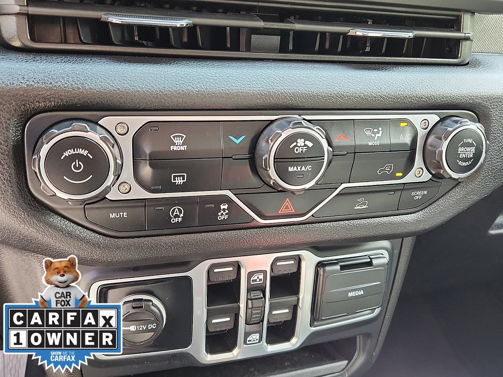 Used 2025 Jeep Wrangler Unlimited Sport AWD/4WD image 15