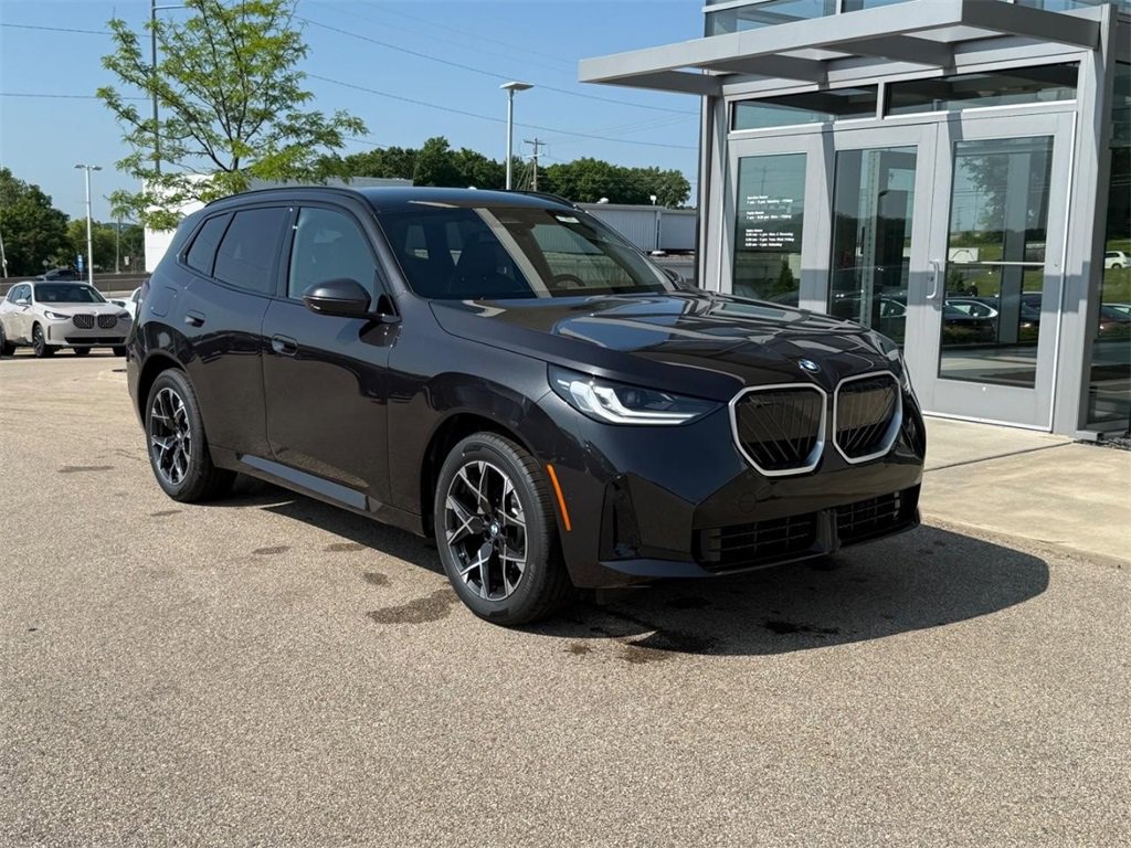 New 2025 BMW X3 xDrive30i w/ M Sport Package image 1
