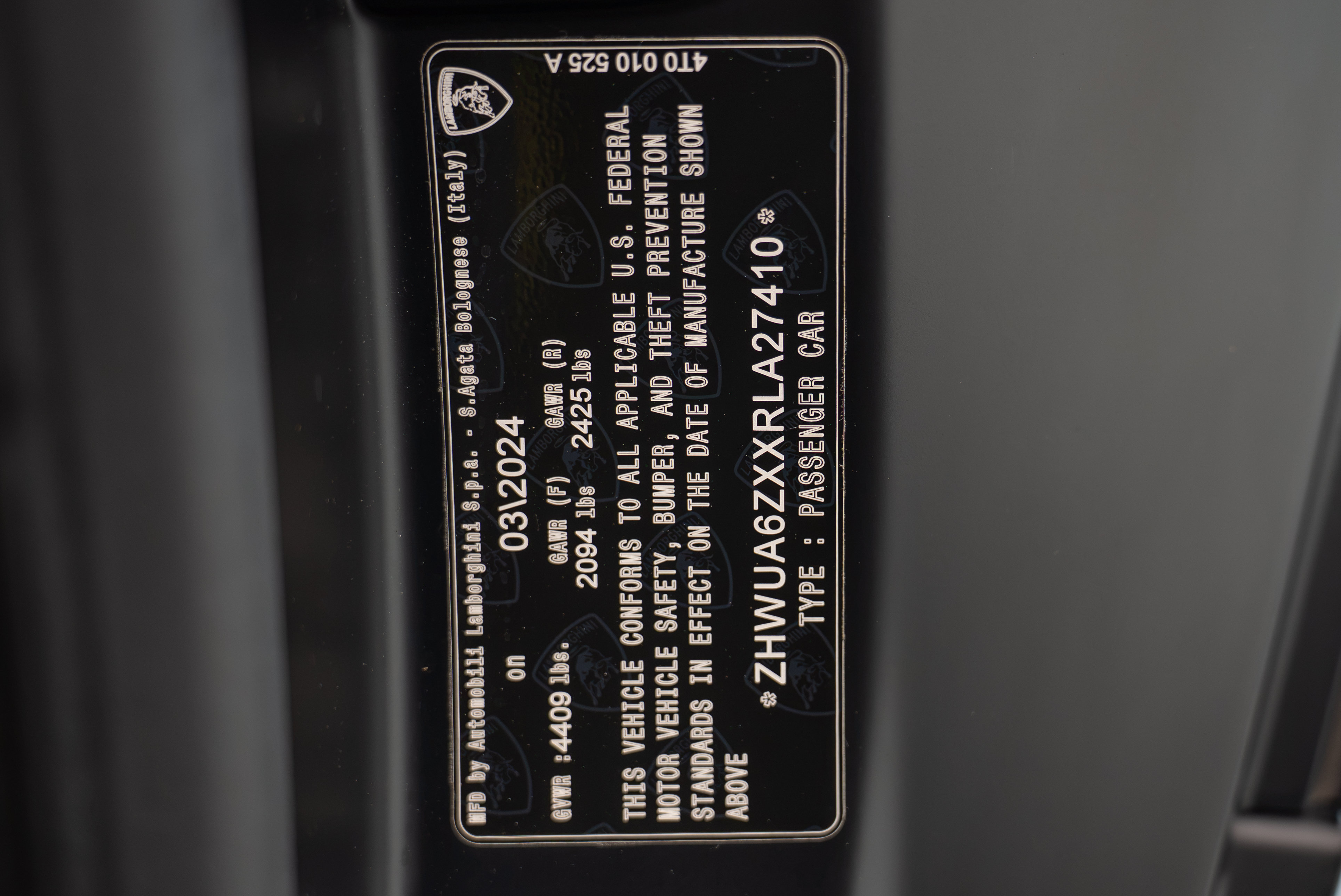 Used 2024 Lamborghini Huracan STO RWD image 18