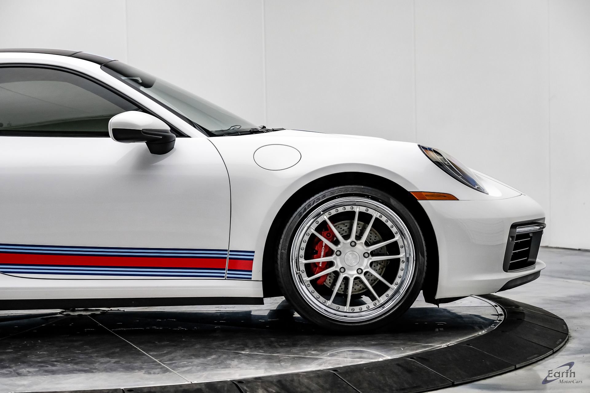 Used 2020 Porsche 911 Carrera RWD image 26