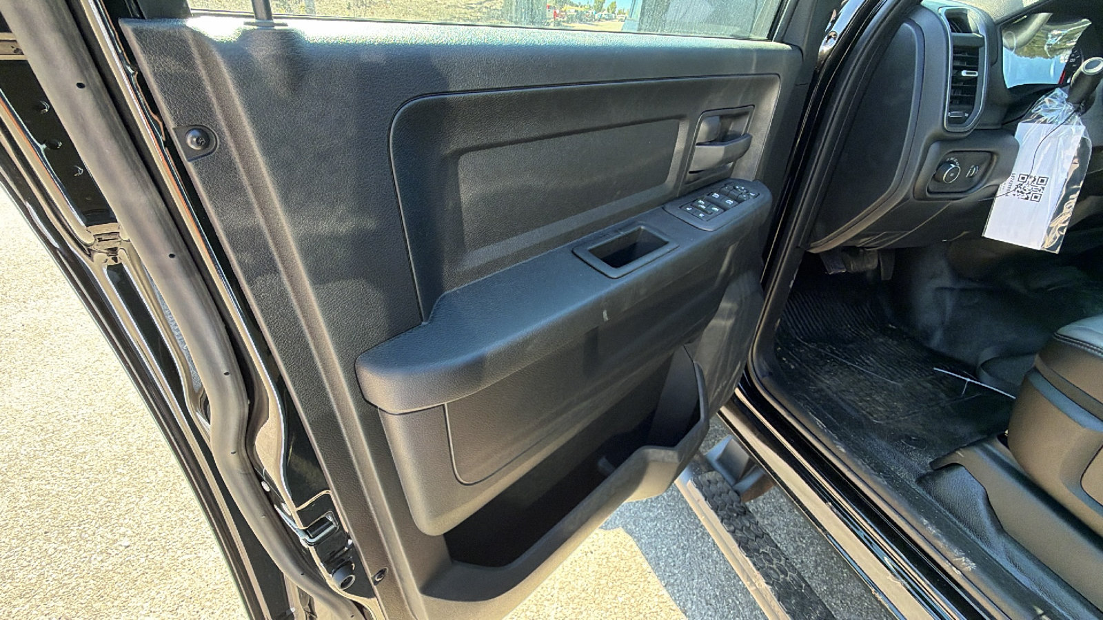 New 2026 RAM 5500 Tradesman w/ Chrome Appearance Group AWD/4WD image 14