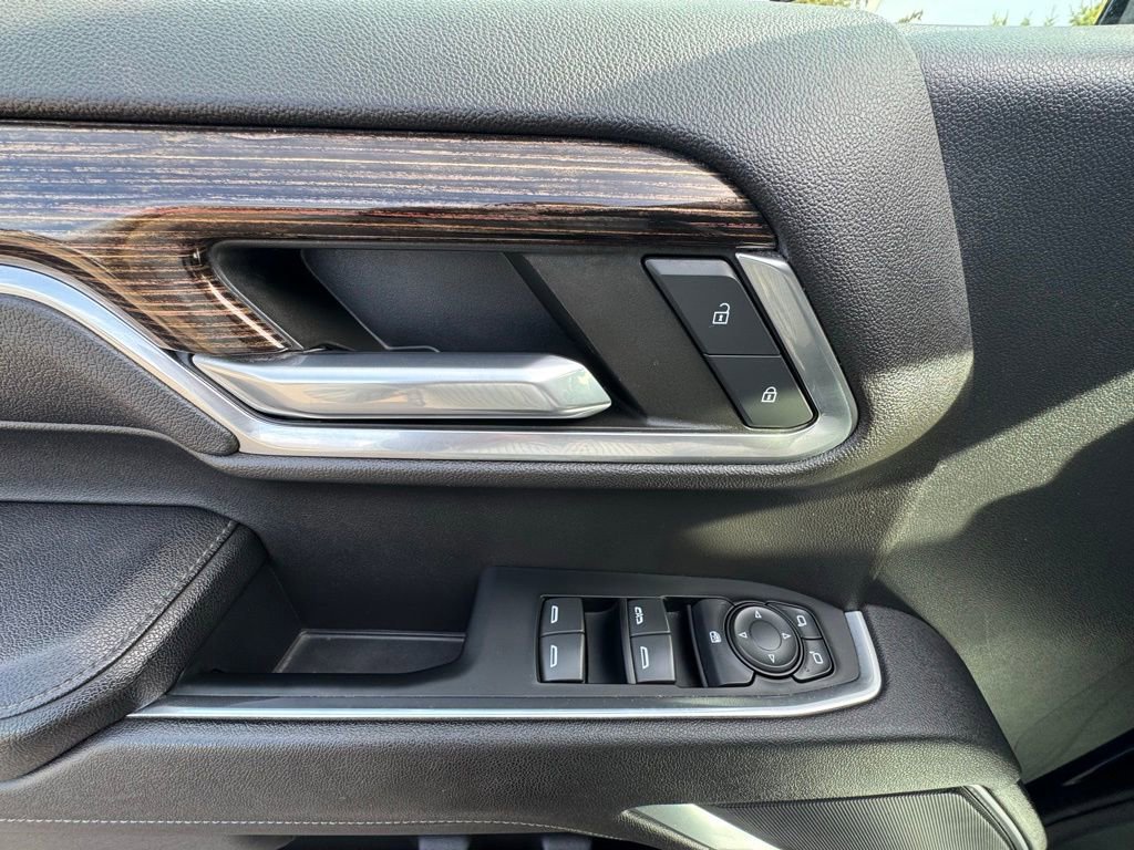 Used 2023 GMC Sierra 1500 SLE image 20