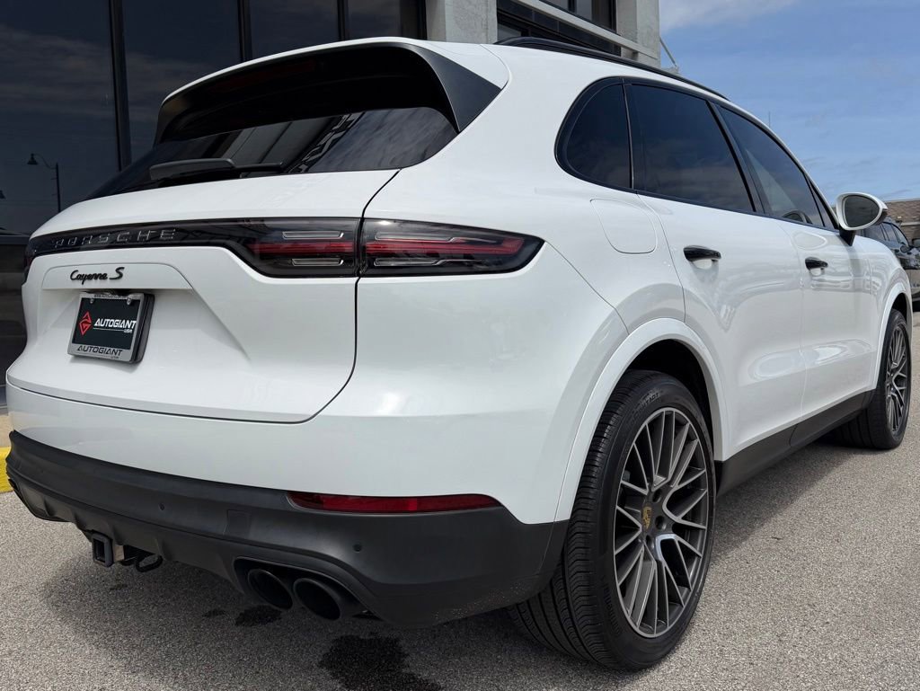 Used 2021 Porsche Cayenne S AWD/4WD image 11