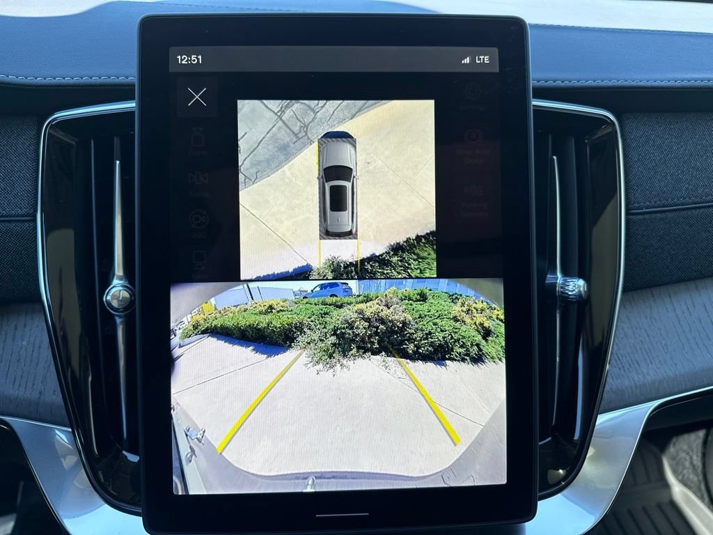 New 2027 Volvo XC90 B6 Ultra AWD/4WD image 30