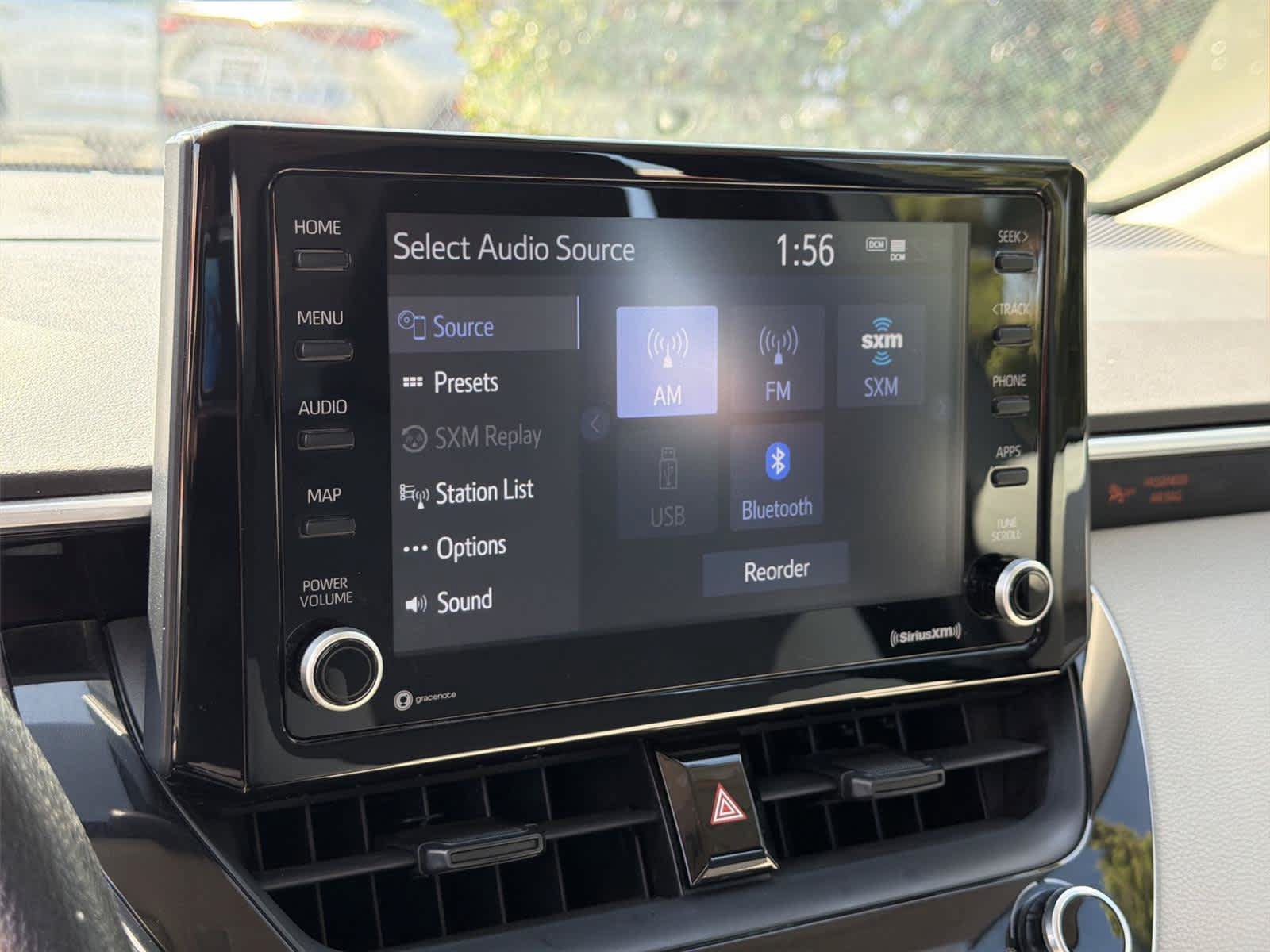 Used 2022 Toyota Corolla LE FWD image 17