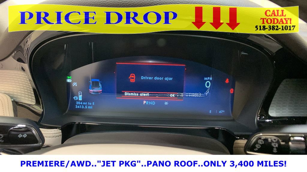 Used 2024 Lincoln Corsair AWD w/ Equipment Group 101A image 34