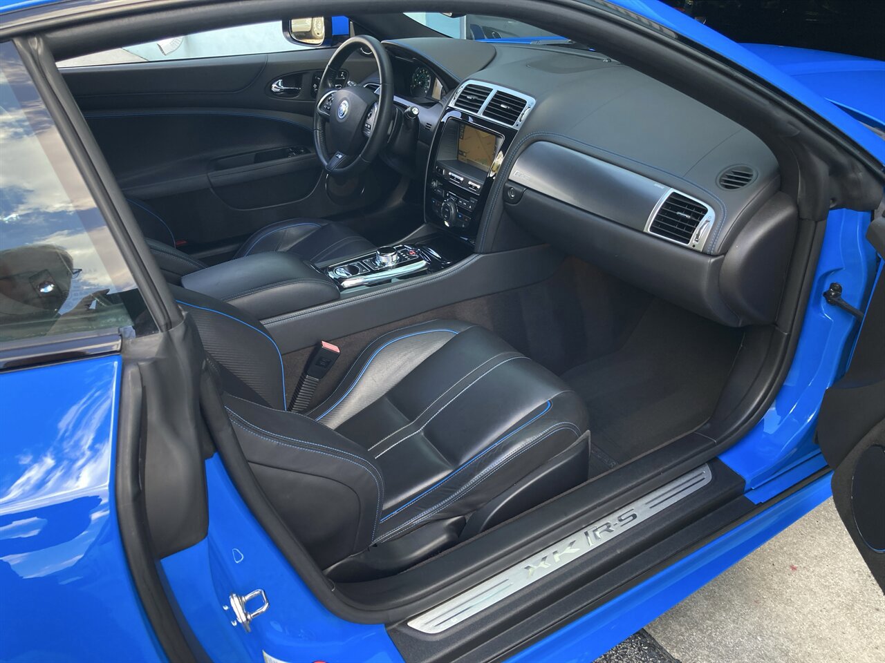 Used 2013 Jaguar XKR R-S RWD image 17