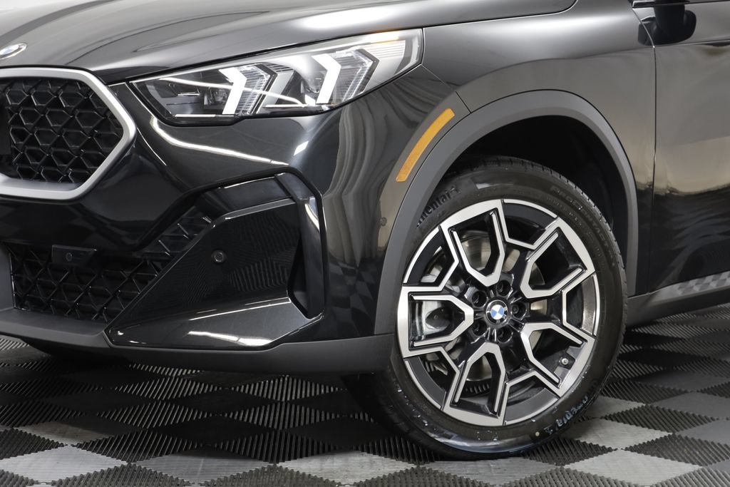 New 2026 BMW X2 xDrive28i w/ Convenience Package AWD/4WD image 4