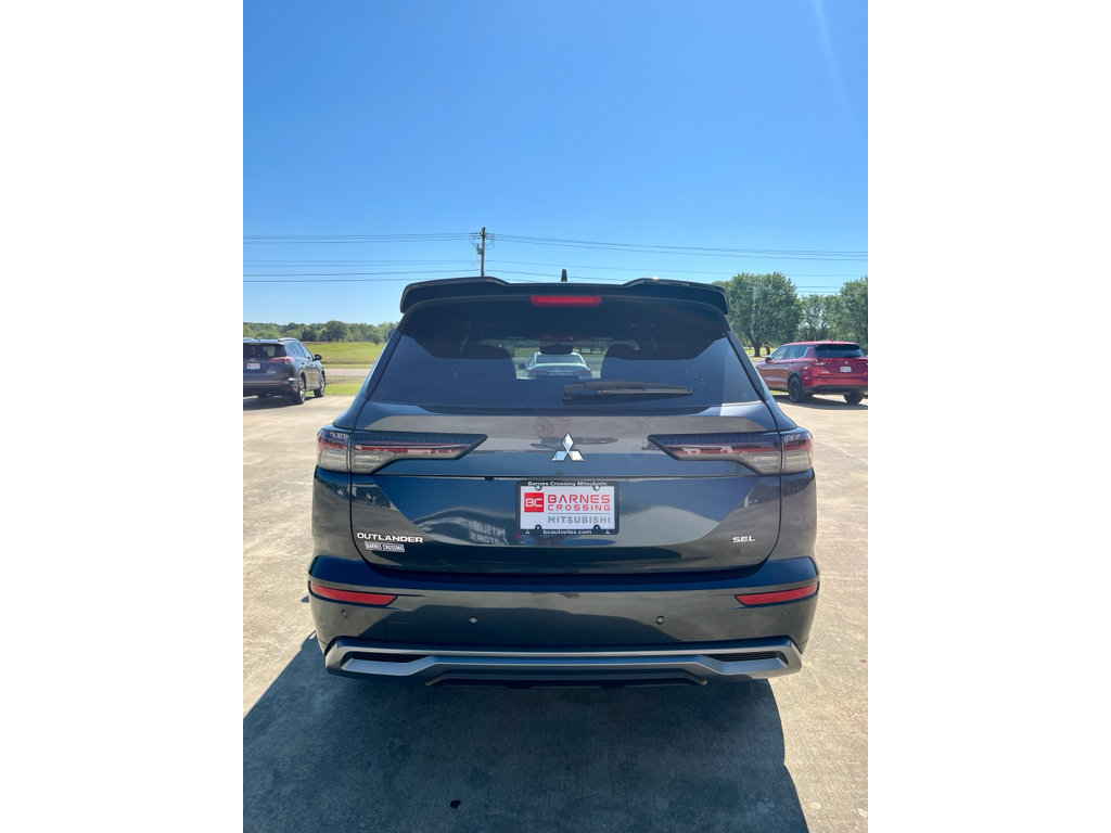 New 2026 Mitsubishi Outlander SEL FWD image 6
