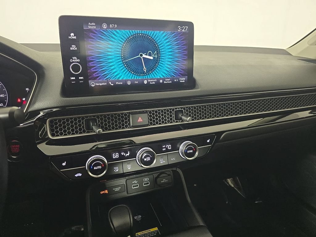 Used 2022 Honda Civic Touring image 16