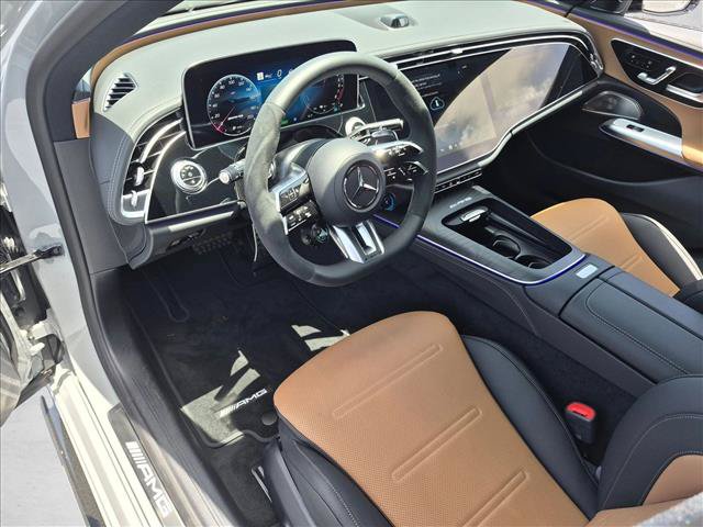 New 2026 Mercedes-Benz E 53 AMG e 4MATIC Sedan image 3