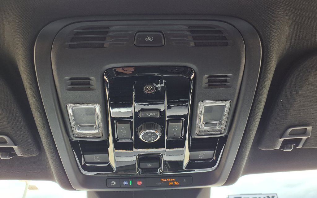 Used 2025 Cadillac Escalade Sport AWD/4WD image 27