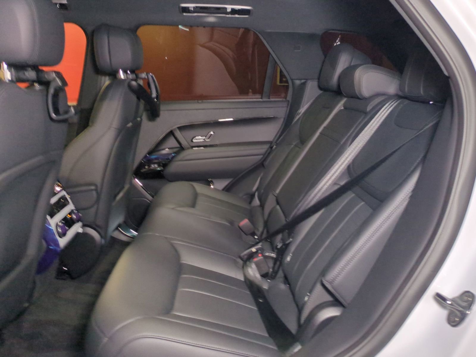 New 2026 Land Rover Range Rover Sport Dynamic SE AWD/4WD image 24