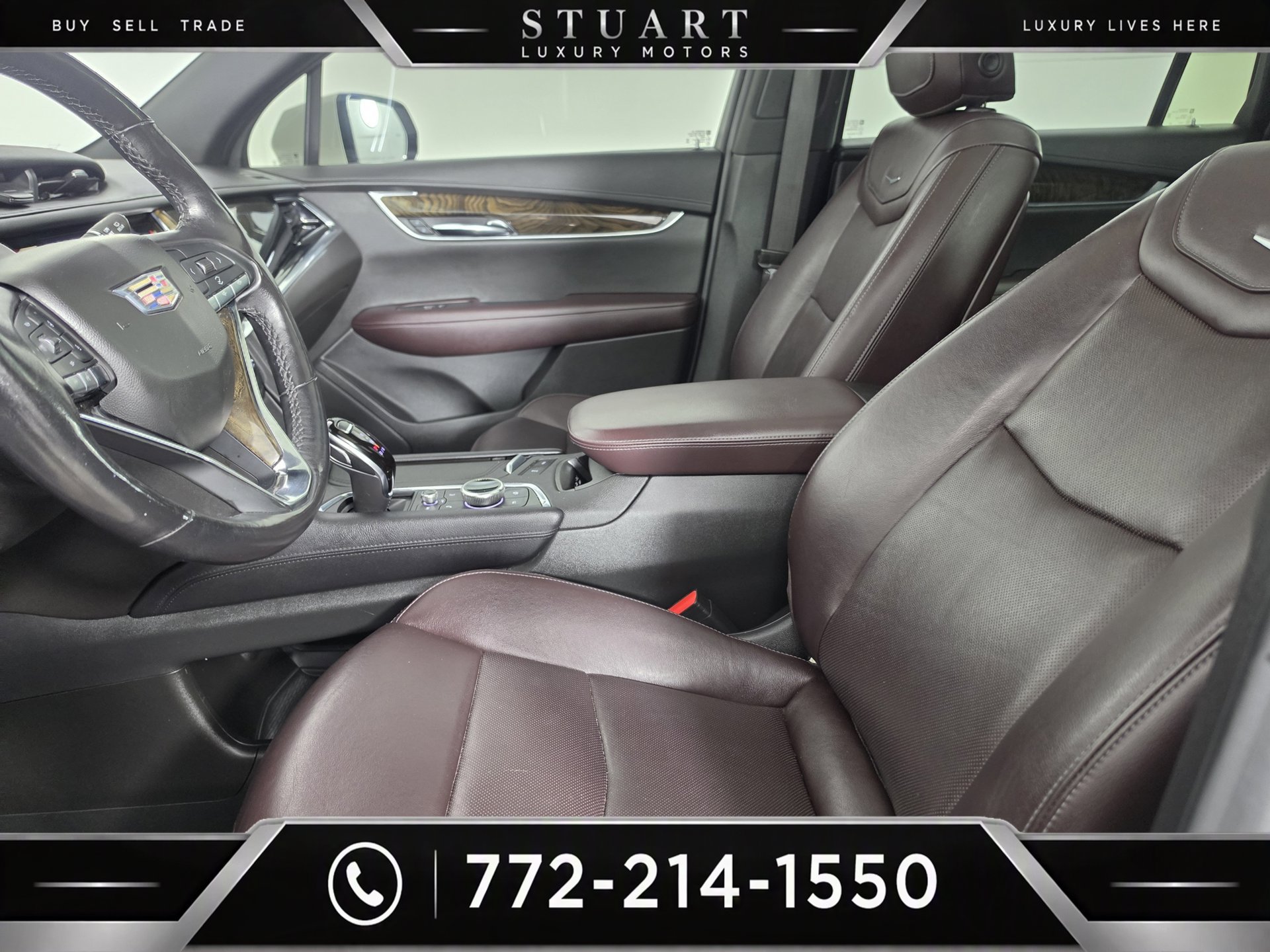 Used 2021 Cadillac XT6 Premium Luxury FWD image 3