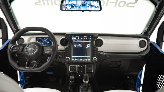 Used 2021 Jeep Gladiator Sport image 23