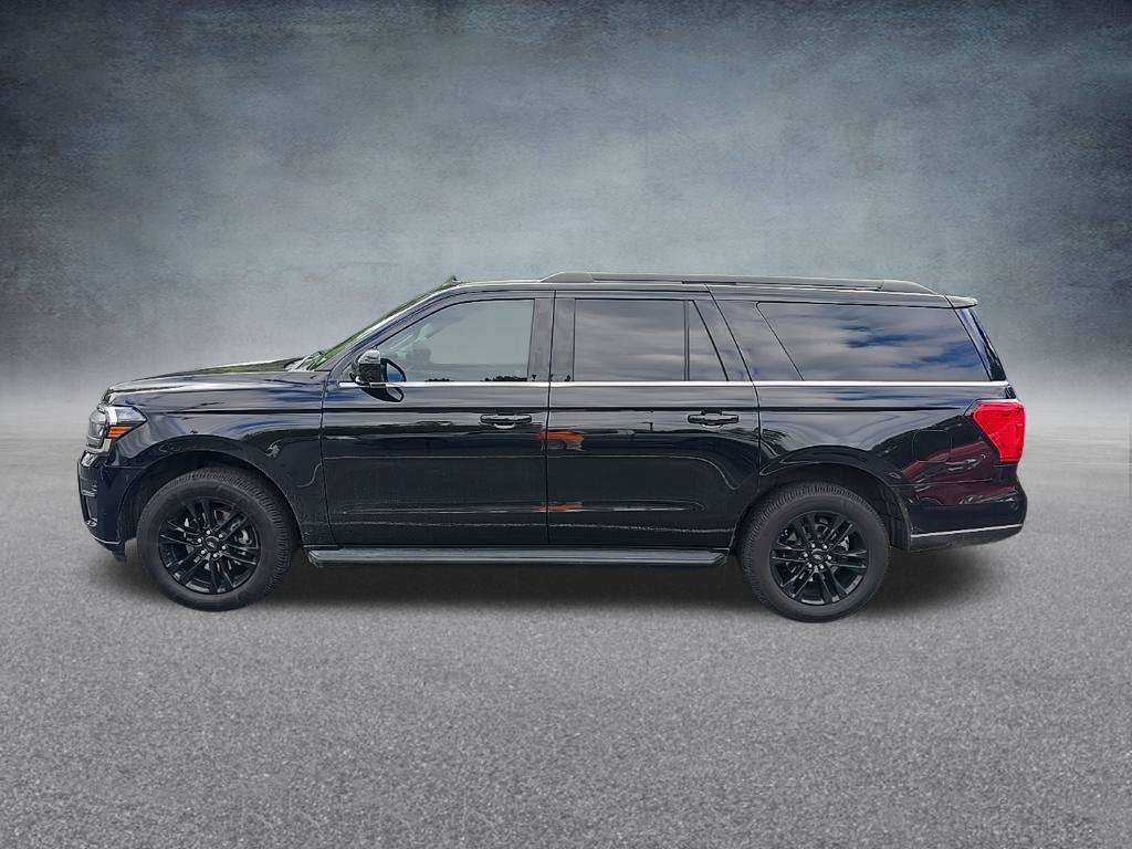 Used 2024 Ford Expedition Max XLT AWD/4WD image 6