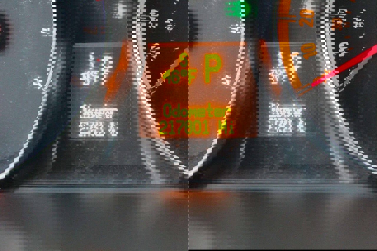 Used 2009 Saturn Vue XE image 7