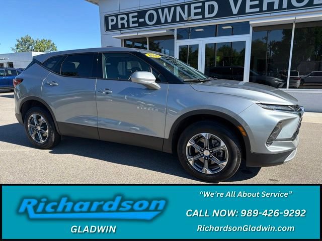 Used 2025 Chevrolet Blazer LT w/ Driver Confidence Package