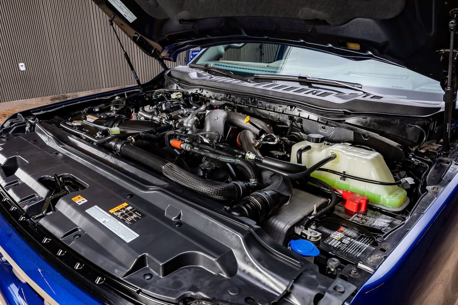 Used 2026 Ford F350 King Ranch w/ FX4 Off-Road Package AWD/4WD image 39