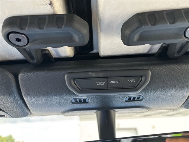 Used 2022 Jeep Gladiator Overland image 28