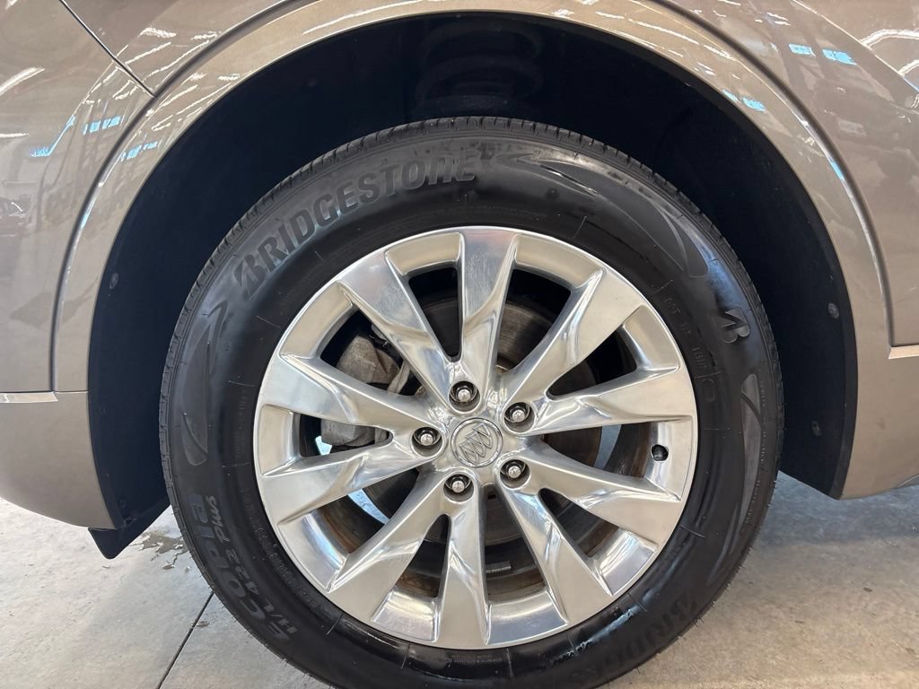 Used 2017 Buick Envision Essence AWD/4WD image 29