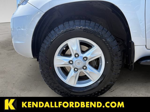 Used 2009 Toyota Land Cruiser AWD/4WD image 14