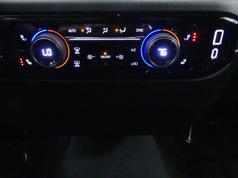 Used 2024 Chevrolet Silverado 1500 LT image 17