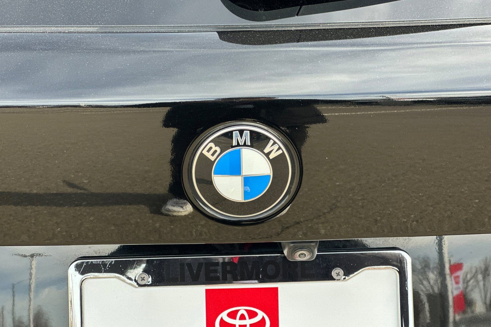 Used 2022 BMW X5 xDrive40i w/ Parking Assistance Package image 51