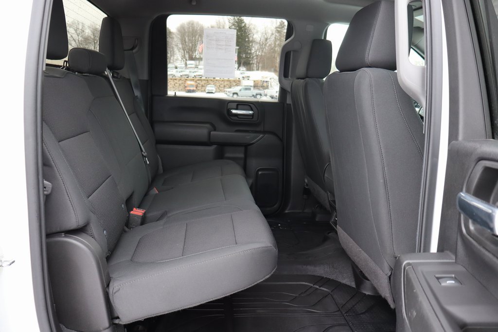 Used 2020 Chevrolet Silverado 2500 Custom w/ Custom Value Package image 10