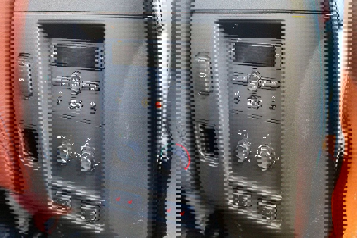 Used 2012 Ford Expedition King Ranch image 18